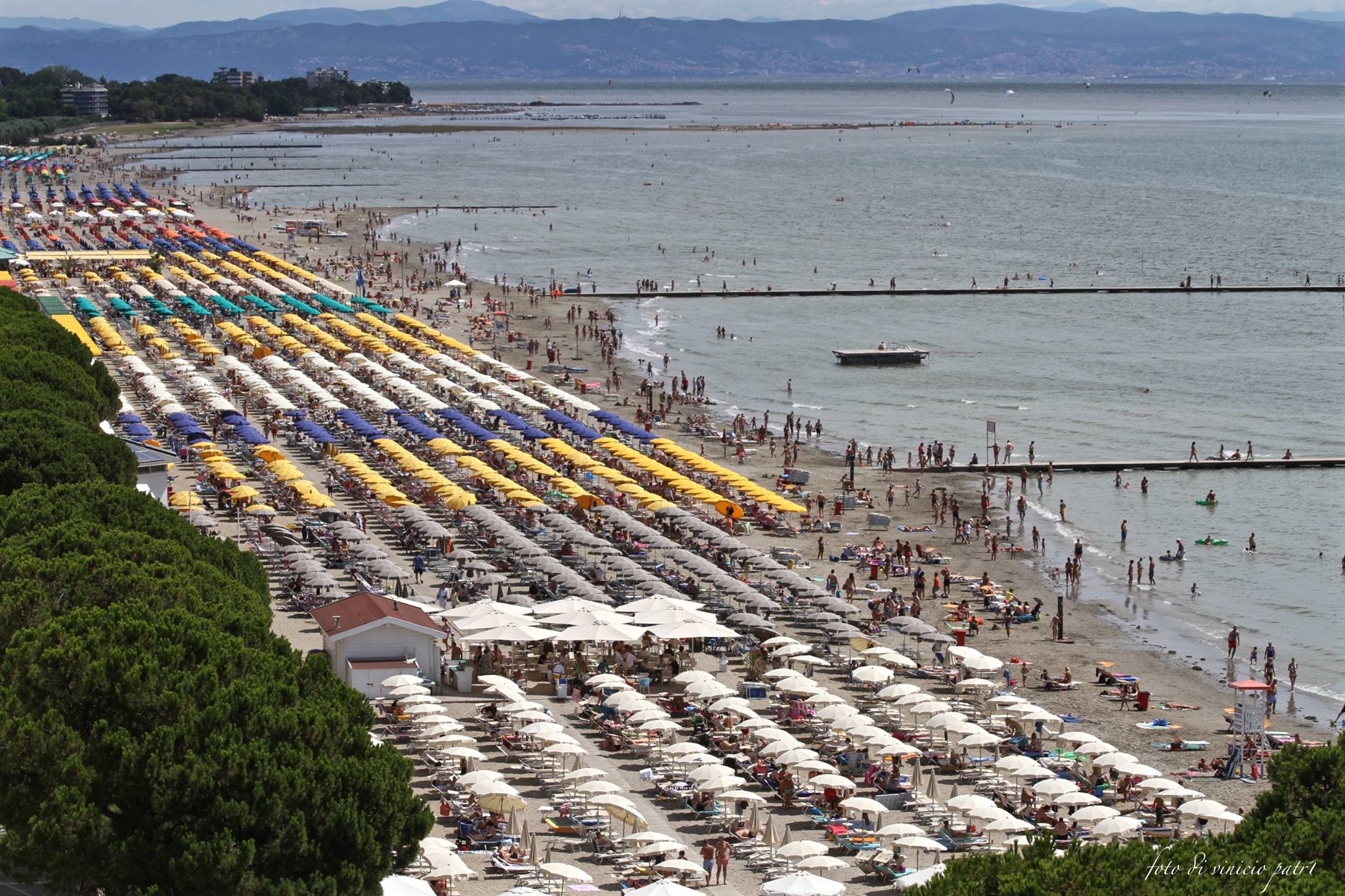 Fine settimana di sole e caldo in Fvg, termometro fino a 35 gradi in città